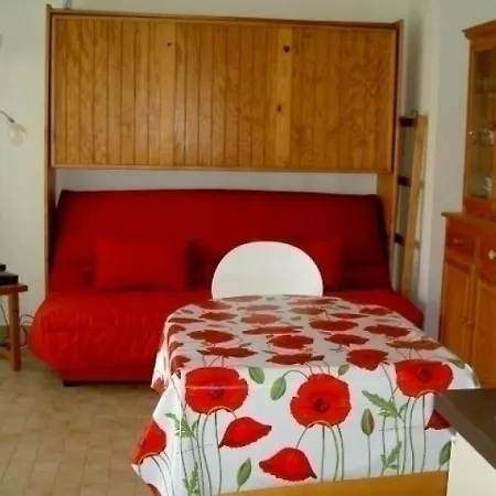 Cap D'agde, 2 Pieces, 4 Personnes - Fr-1-249-52 آجد